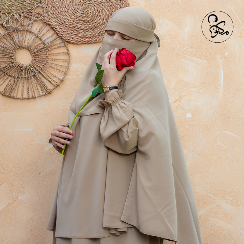 المُسدَل