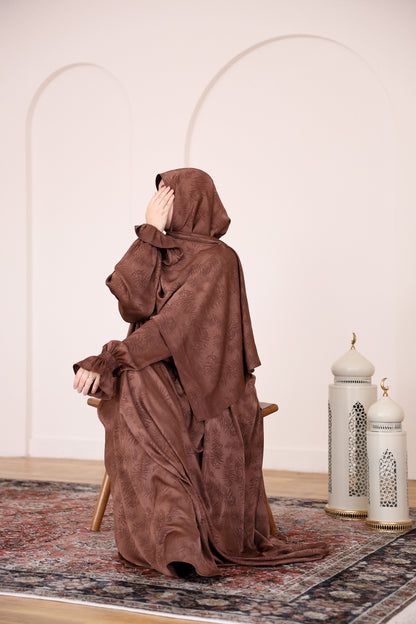 إسدال نَجْم