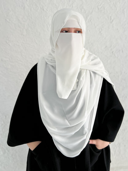 قناع السِتر من مكنون