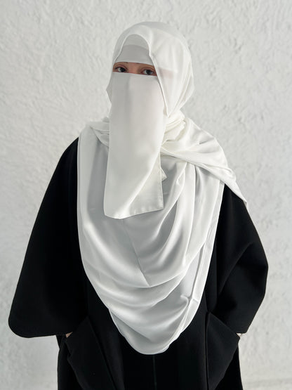 قناع السِتر من مكنون