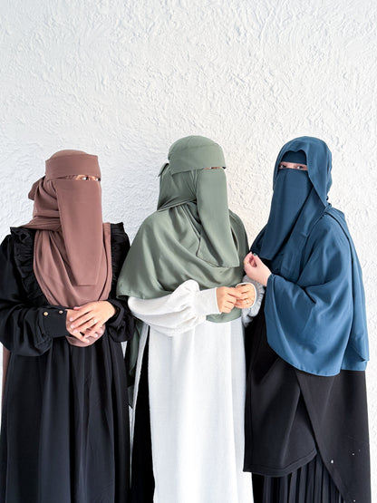 قناع السِتر من مكنون