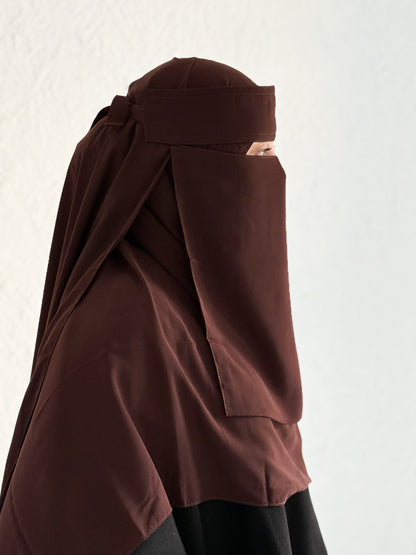 قناع السِتر من مكنون
