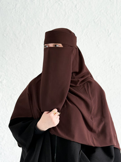 قناع السِتر من مكنون