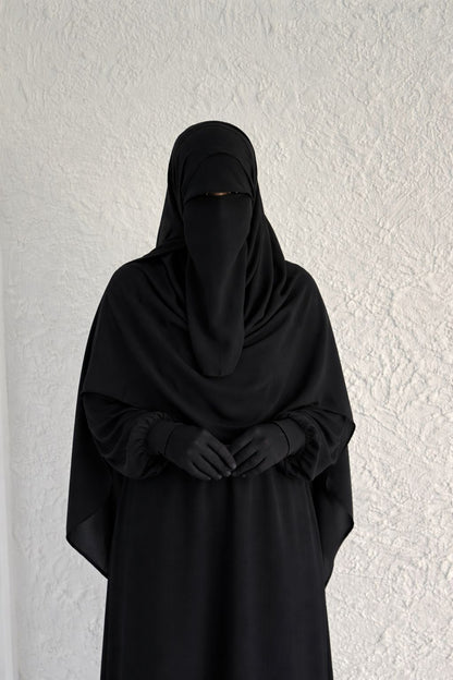 قناع السِتر من مكنون
